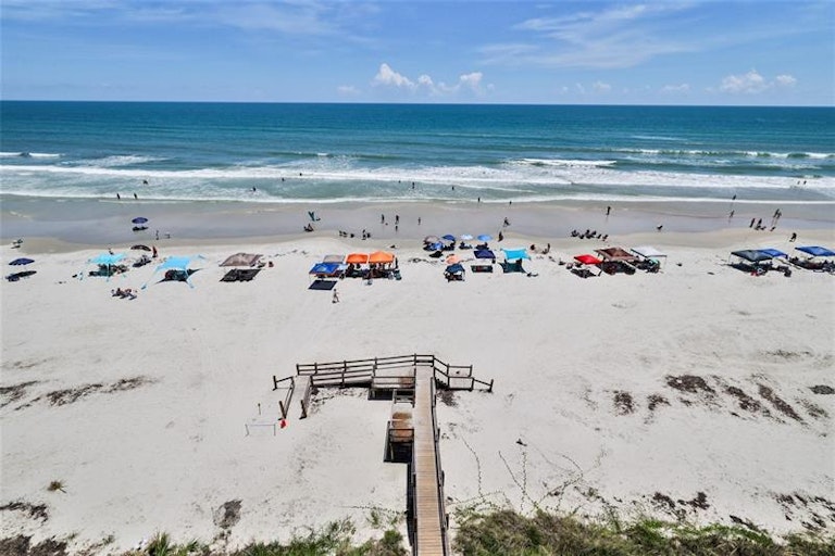Photo 32 of 33 - 4139 S Atlantic Ave Unit B609, New Smyrna Beach, FL 32169