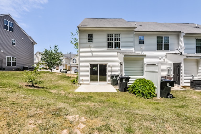 Photo 22 of 25 - 1401 Plexor Ln, Knightdale, NC 27545