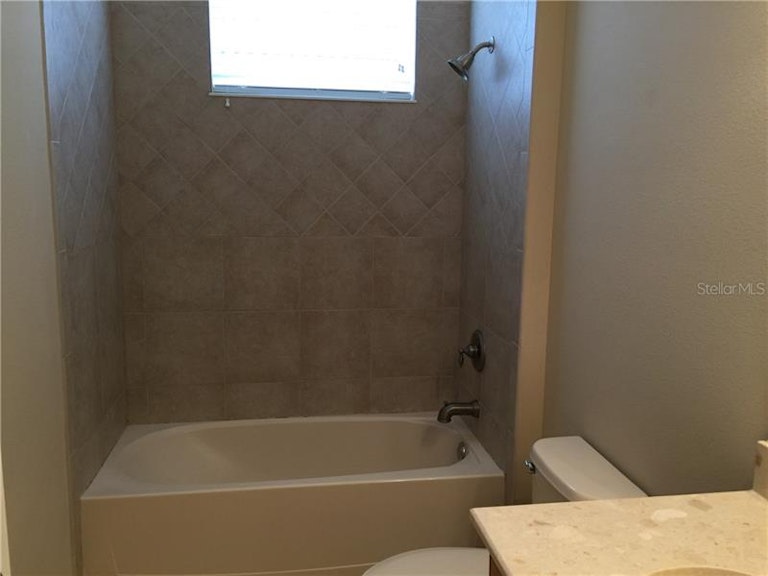Photo 18 of 24 - 6823 44th Ter E, Bradenton, FL 34203