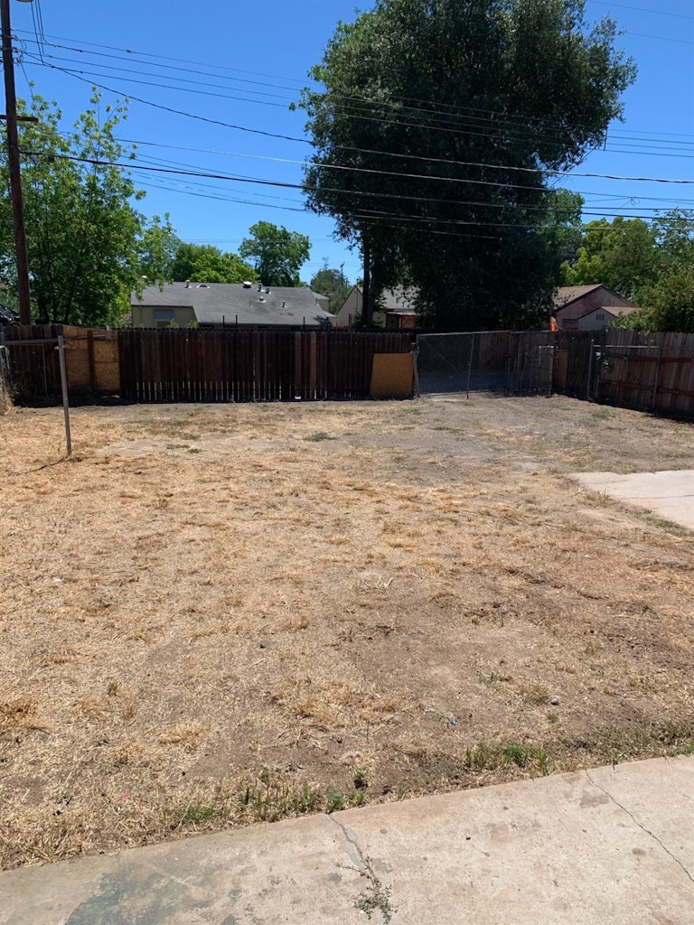 Photo 46 of 69 - 3736 Natoma Way, Sacramento, CA 95838
