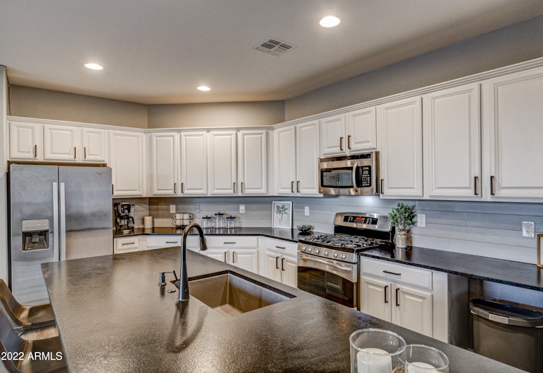 Photo 43 of 64 - 43119 N National Trl, Anthem, AZ 85086