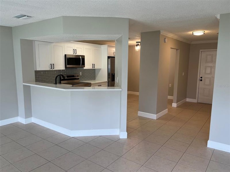 Photo 6 of 25 - 7807 Hardwick Dr #114, New Port Richey, FL 34653