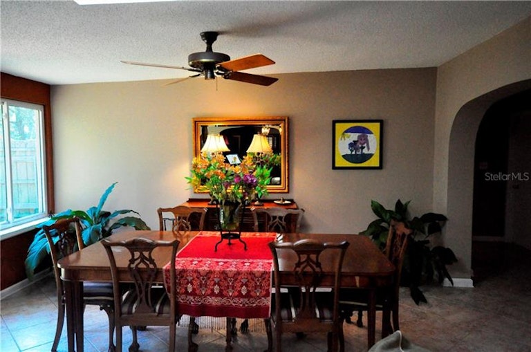 Photo 5 of 15 - 420 Arapaho Trl, Maitland, FL 32751