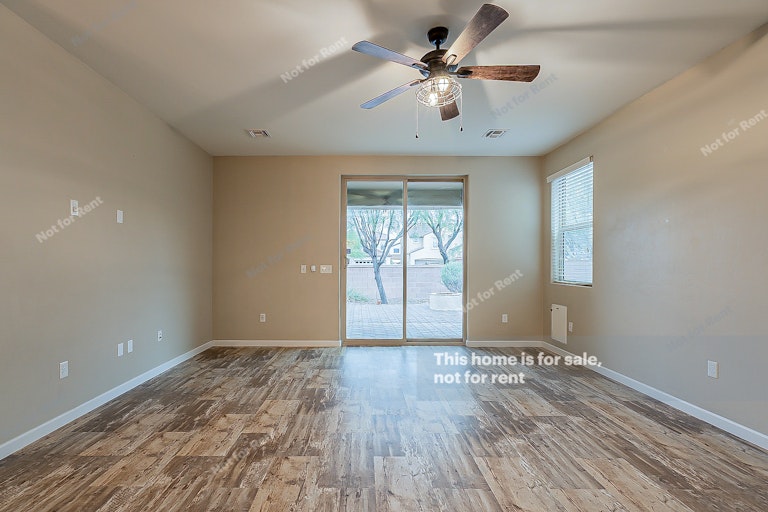 Photo 11 of 27 - 356 W Calle Gota, Sahuarita, AZ 85629