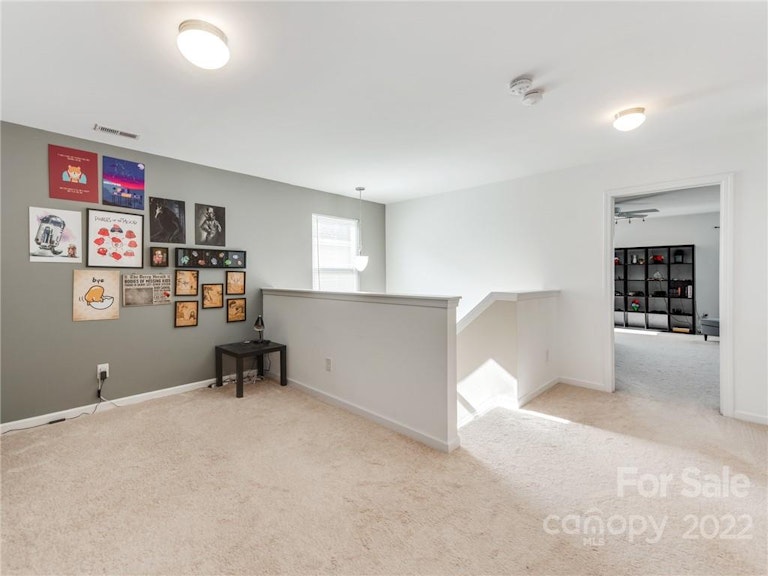 Photo 21 of 39 - 8112 Dumphries Dr, Huntersville, NC 28078