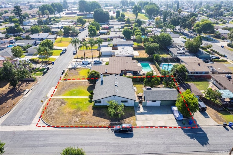 Photo 34 of 37 - 19002 E Haltern Ave, Glendora, CA 91740