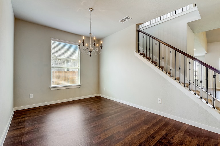 Photo 4 of 42 - 1316 Carlsbad Dr, Forney, TX 75126