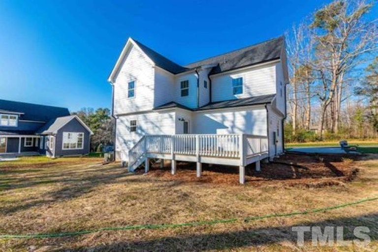 Photo 48 of 51 - 705 Colleton Rd, Raleigh, NC 27610