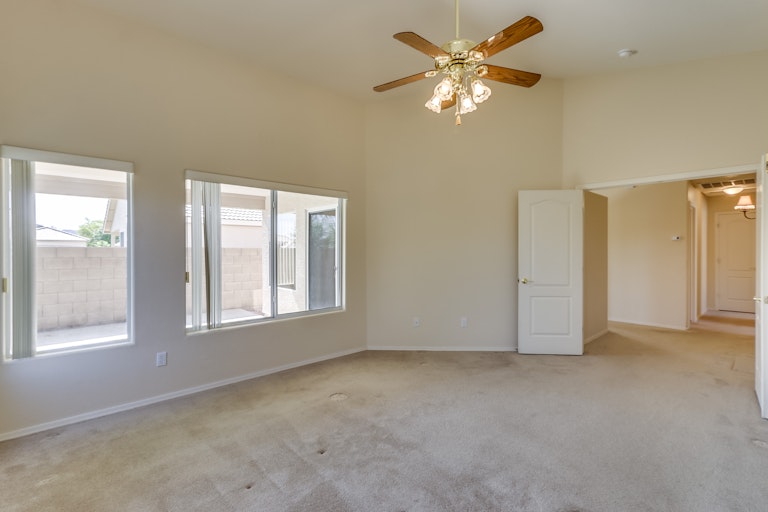 Photo 20 of 39 - 6823 W Bronco Trl, Peoria, AZ 85383