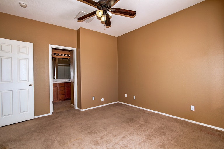 Photo 16 of 25 - 4024 W Valley View Dr, Laveen, AZ 85339