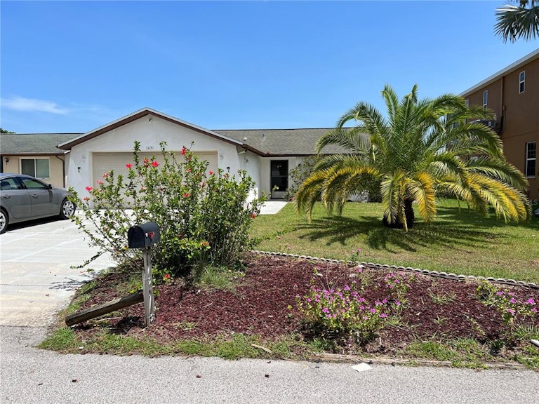Photo 1 of 25 - 7431 Islander Ln, Hudson, FL 34667