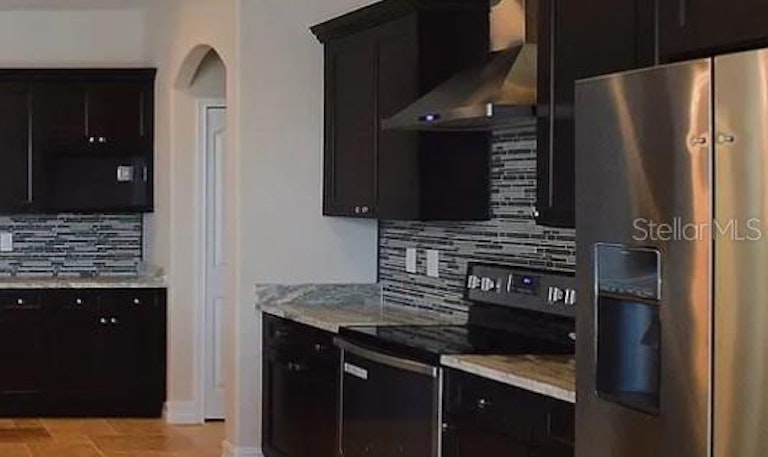 Photo 6 of 6 - 7164 Fancy St, Englewood, FL 34224
