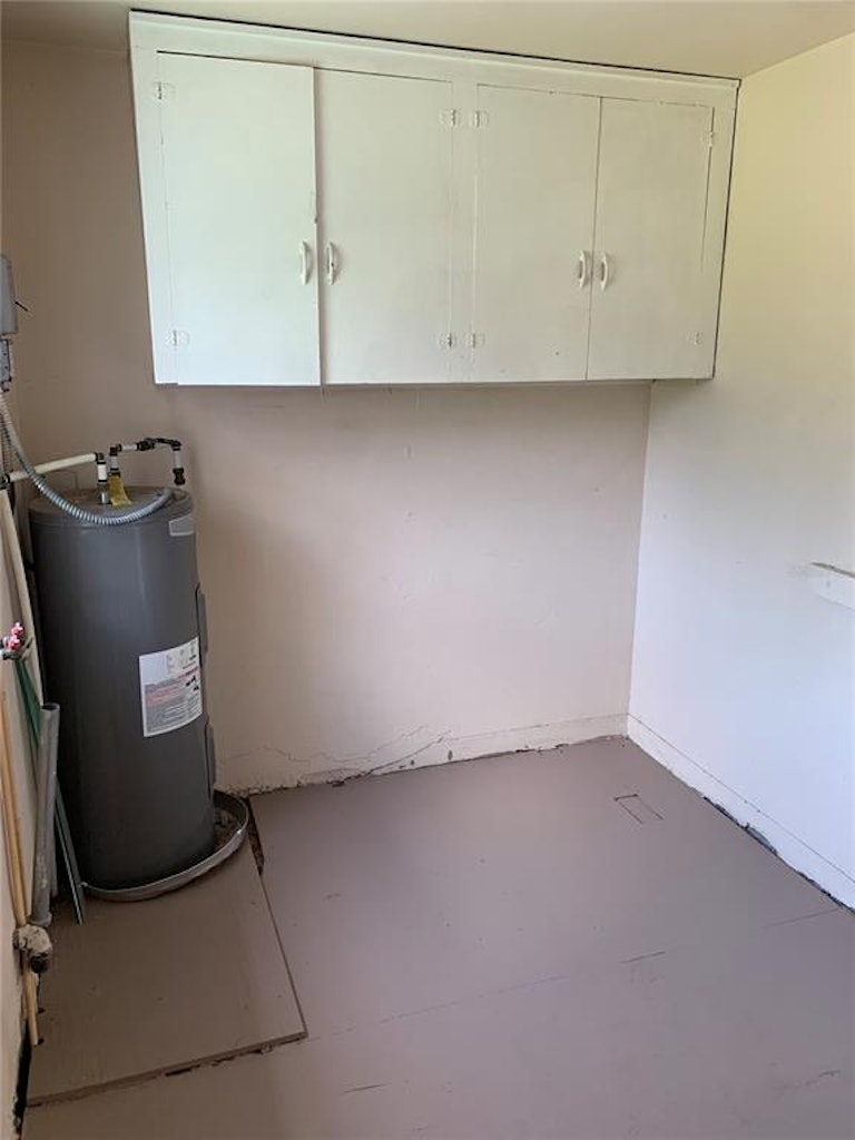 Photo 21 of 33 - 4107 Robbins Ave, Orlando, FL 32808