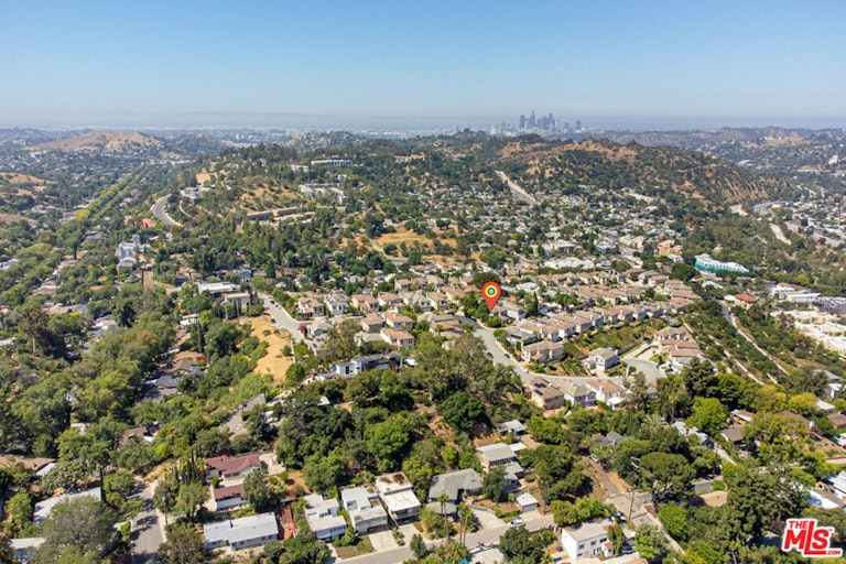 Photo 45 of 48 - 686 Milford St, Los Angeles, CA 90042