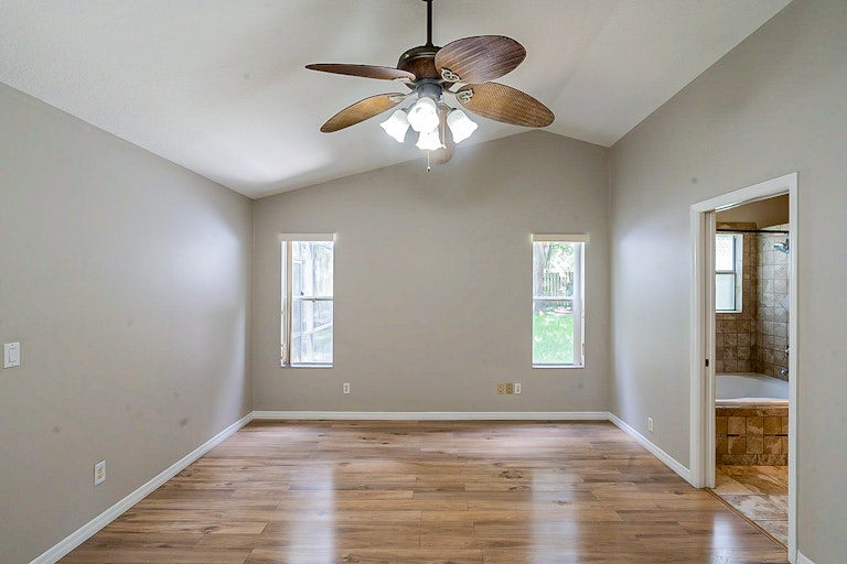Photo 16 of 30 - 10455 Carlson Cir, Clermont, FL 34711