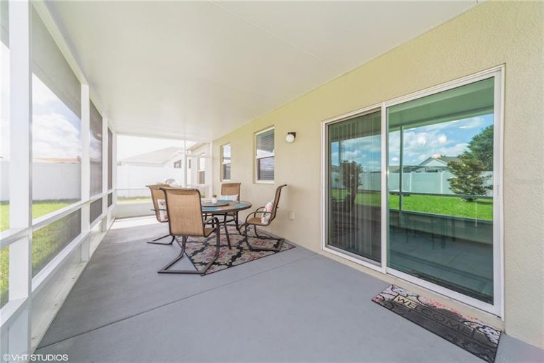 Photo 23 of 26 - 130 Flatwoods Loop, Davenport, FL 33837