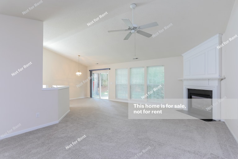Photo 11 of 27 - 201 Kinship Ln, Apex, NC 27502