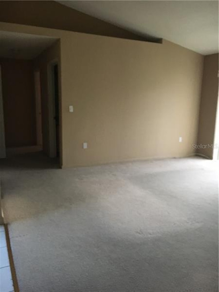 Photo 11 of 16 - 5109 Iris Ct, Kissimmee, FL 34758