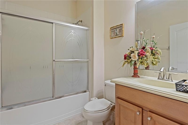 Photo 6 of 29 - 1010 Harmony Ln, Clermont, FL 34711