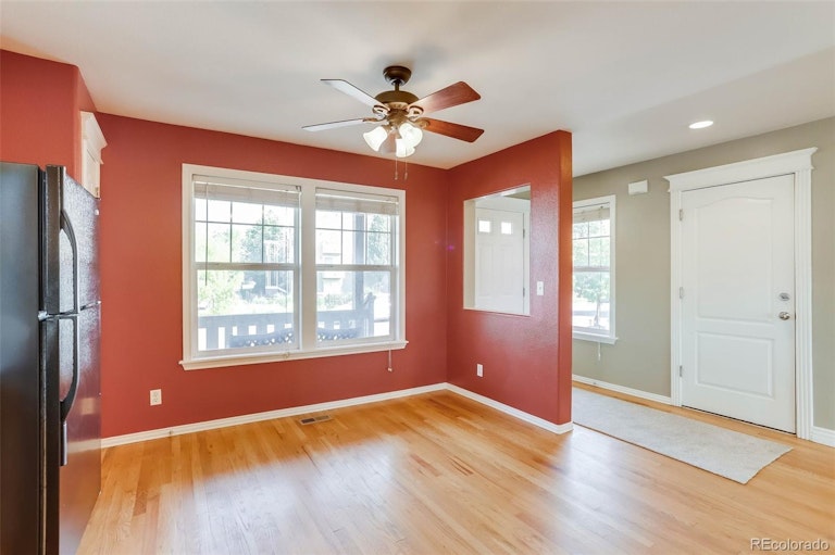 Photo 6 of 40 - 10712 Dayton Way, Commerce City, CO 80640