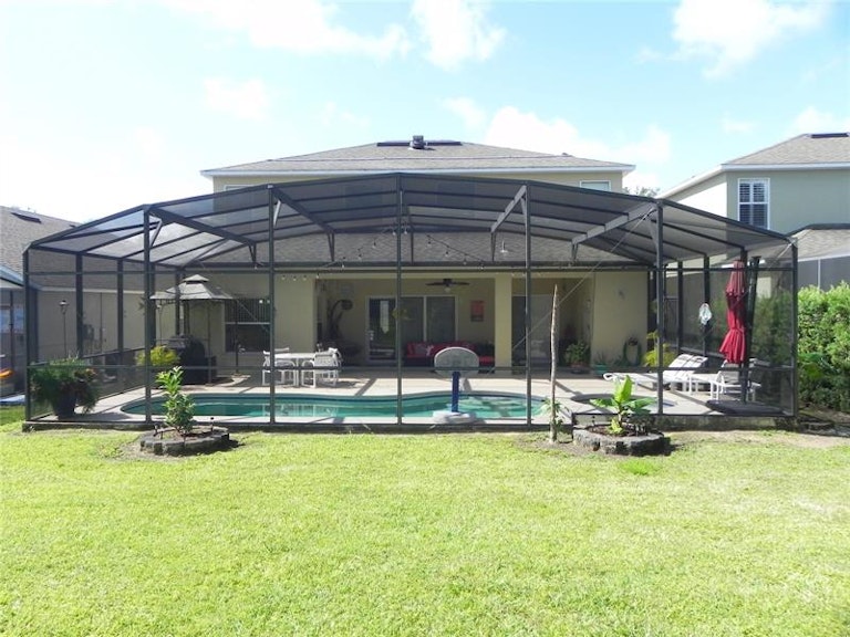 Photo 4 of 32 - 254 Highgate Park Blvd, Davenport, FL 33897