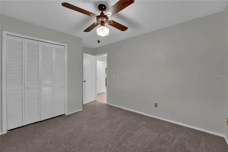 Photo 17 of 28 - 4721 Pine Lake Dr, Saint Cloud, FL 34769