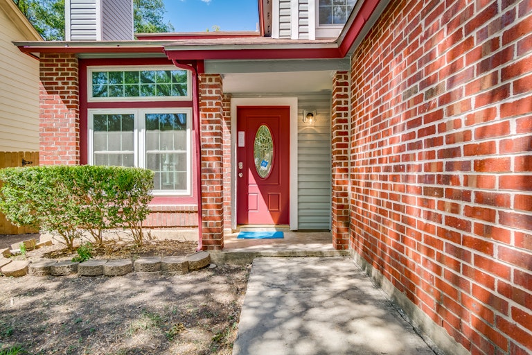 Photo 16 of 18 - 9439 Valley Moss, San Antonio, TX 78250