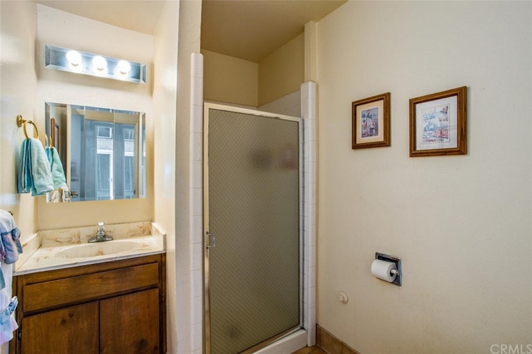 Photo 22 of 44 - 12831 Miradero Pl, Redlands, CA 92373