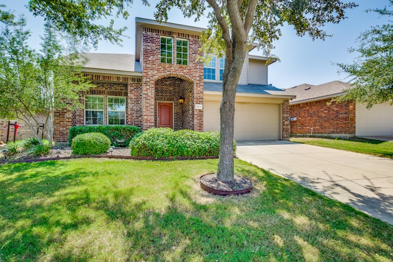 Photo 2 of 28 - 809 Acacia Dr, Anna, TX 75409