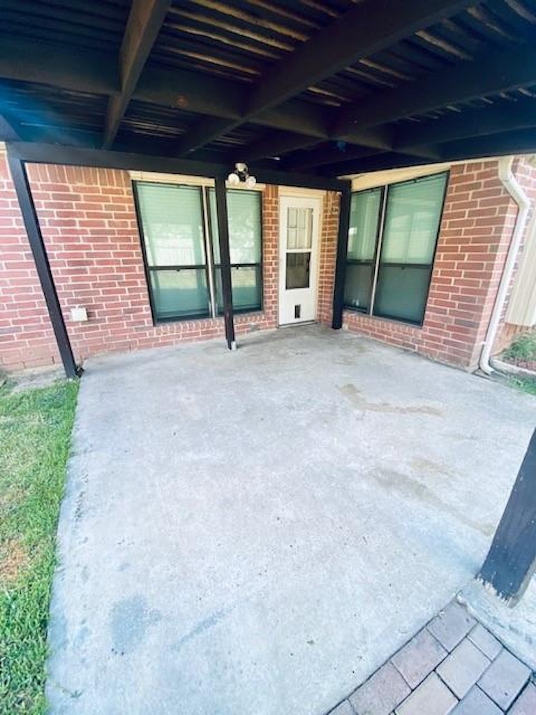 Photo 31 of 36 - 6126 Nancet Dr, Houston, TX 77041