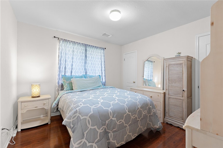 Photo 26 of 32 - 1104 Terra St, Round Rock, TX 78665