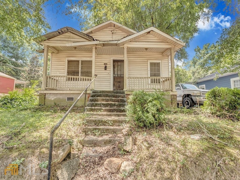 Photo 1 of 20 - 1008 Palmetto Ave SW, Atlanta, GA 30314
