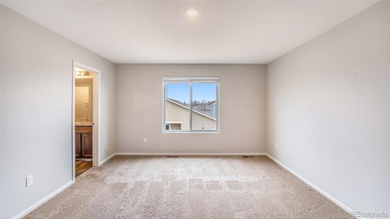 Photo 16 of 17 - 221 Mesa Ave, Lochbuie, CO 80603