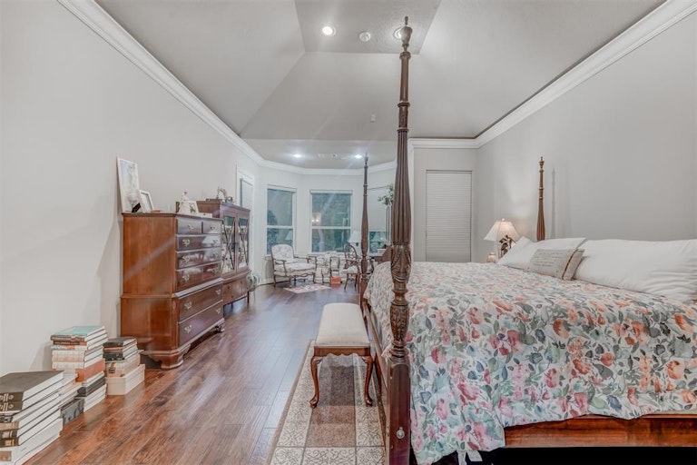 Photo 15 of 31 - 2026 Pecan St, Katy, TX 77494