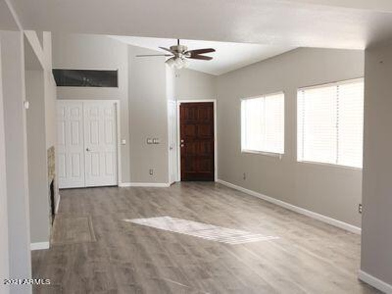 Photo 3 of 11 - 4655 W Harrison St, Chandler, AZ 85226