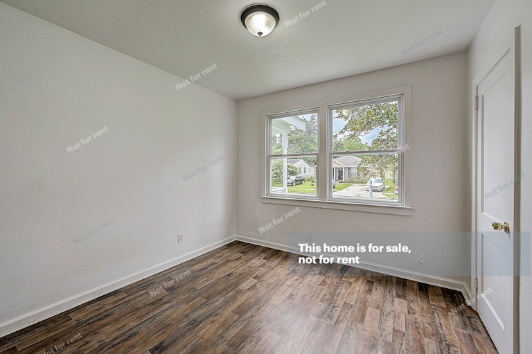Photo 21 of 27 - 1718 McMillan St, Jacksonville, FL 32209