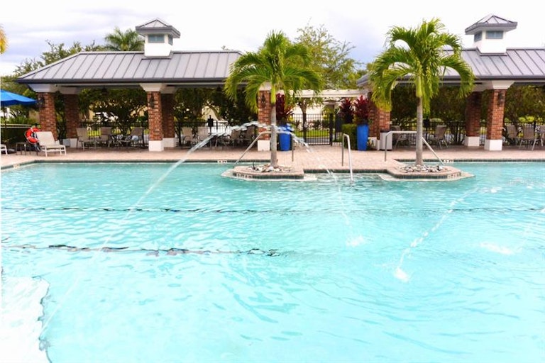 Photo 49 of 53 - 7711 Ashley Cir, Bradenton, FL 34201