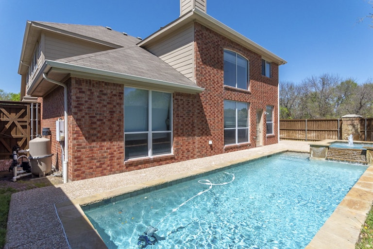 Photo 5 of 27 - 2750 Eganridge Ln, Rockwall, TX 75087