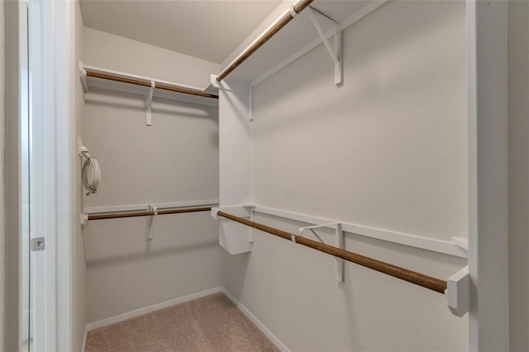 Photo 29 of 37 - 109 Billet Dr, Georgetown, TX 78626