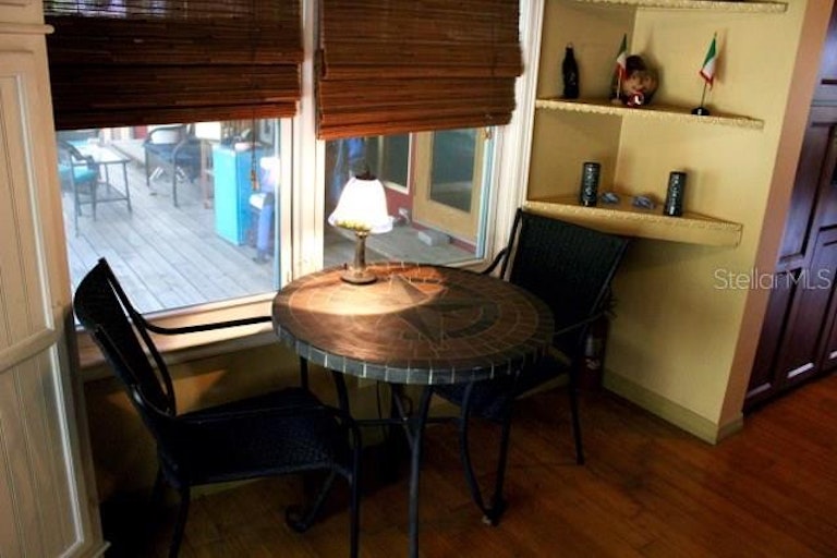 Photo 8 of 22 - 2618 Tifton St S, Gulfport, FL 33711