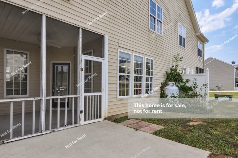 Photo 21 of 26 - 604 Woodson Dr, Clayton, NC 27527