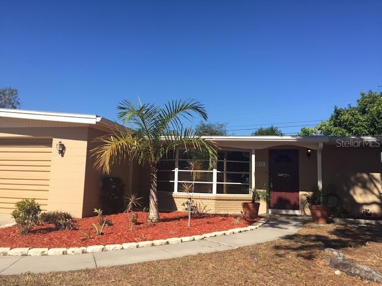 Photo 1 of 16 - 2606 Southern Pkwy W, Bradenton, FL 34205