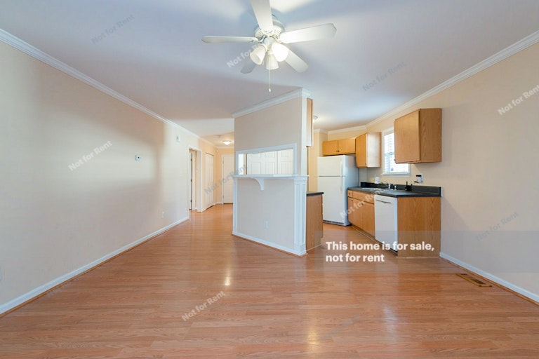 Photo 6 of 15 - 1112 Kendall Dr, Durham, NC 27703