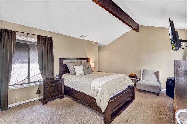 Photo 19 of 31 - 1974 E Lynwood Dr #2B, San Bernardino, CA 92404