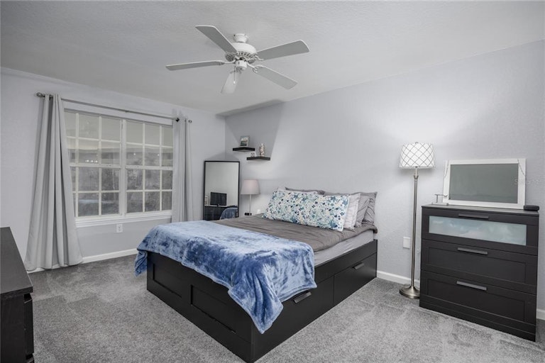 Photo 19 of 35 - 850 S Tamiami Trl #522, Sarasota, FL 34236