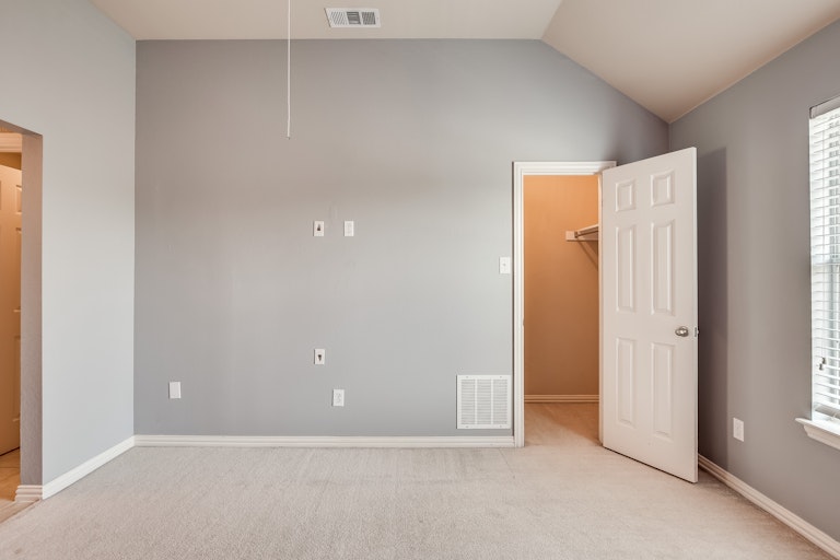 Photo 28 of 31 - 2441 Deerwood Dr, Little Elm, TX 75068