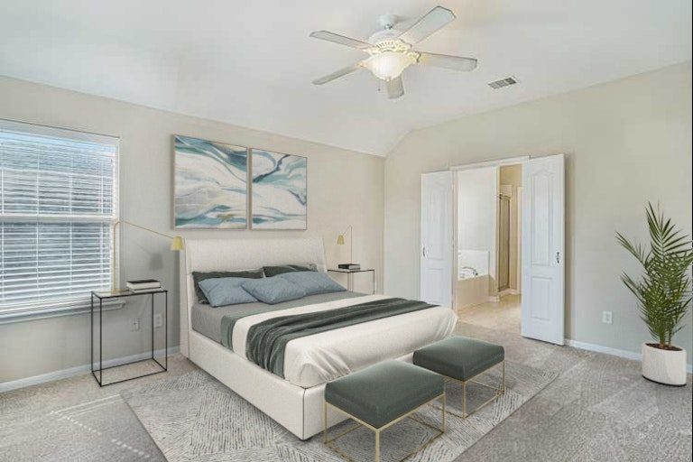 Photo 3 of 17 - 1315 Lucas St, Pearland, TX 77581