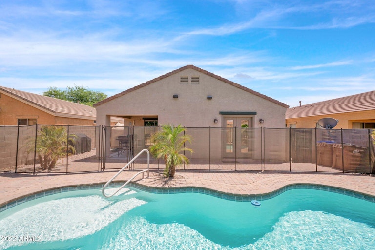 Photo 14 of 30 - 37976 N Sandy Dr, San Tan Valley, AZ 85140