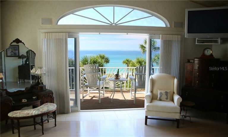 Photo 14 of 25 - 6510 Manasota Key Rd, Englewood, FL 34223