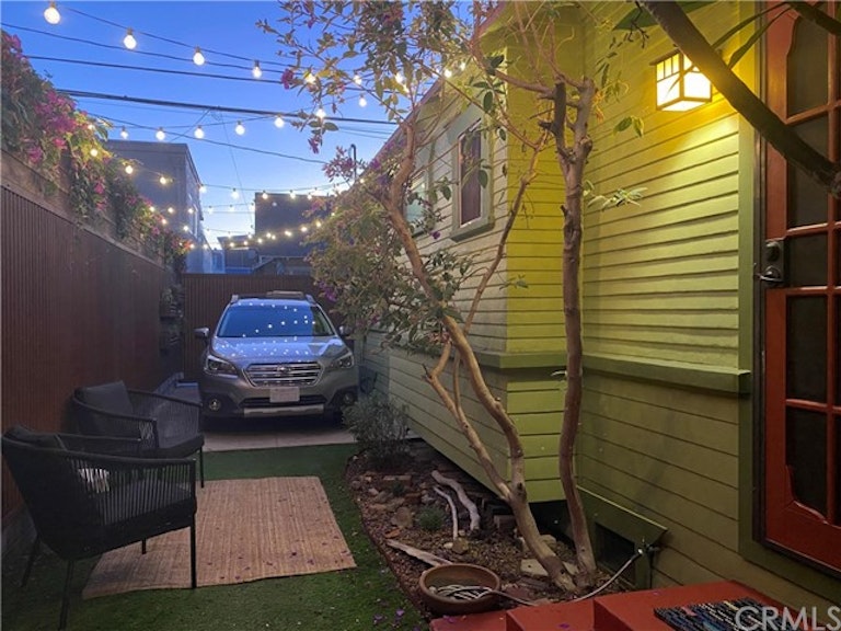 Photo 41 of 42 - 526 E 8th St, Long Beach, CA 90813